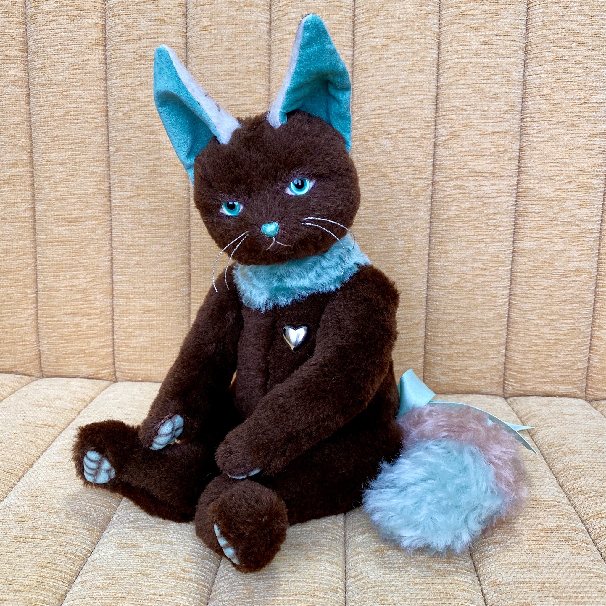 C4D550DA-005F-429E-AB4F-